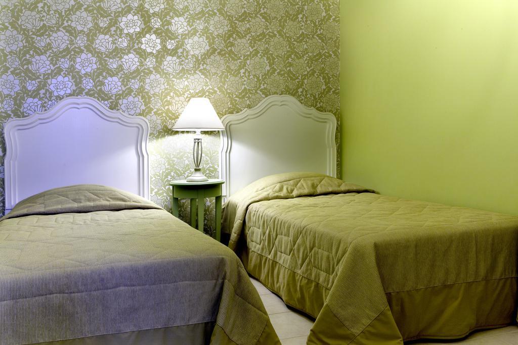 Avra Private Suites لاسي المظهر الخارجي الصورة