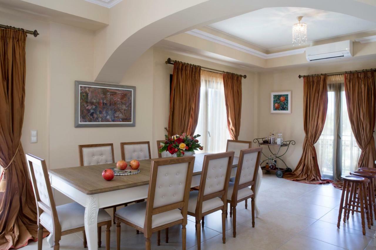 Avra Private Suites لاسي المظهر الخارجي الصورة