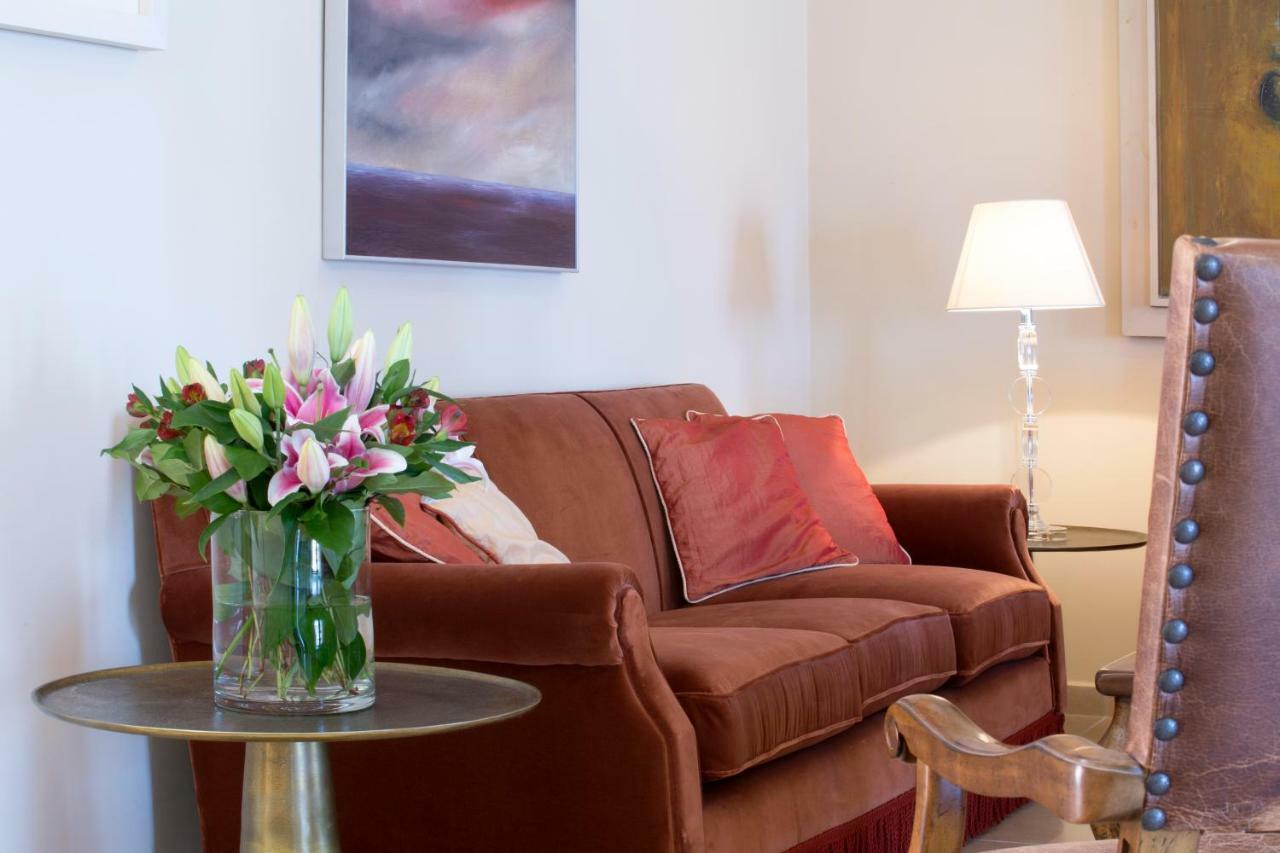 Avra Private Suites لاسي المظهر الخارجي الصورة